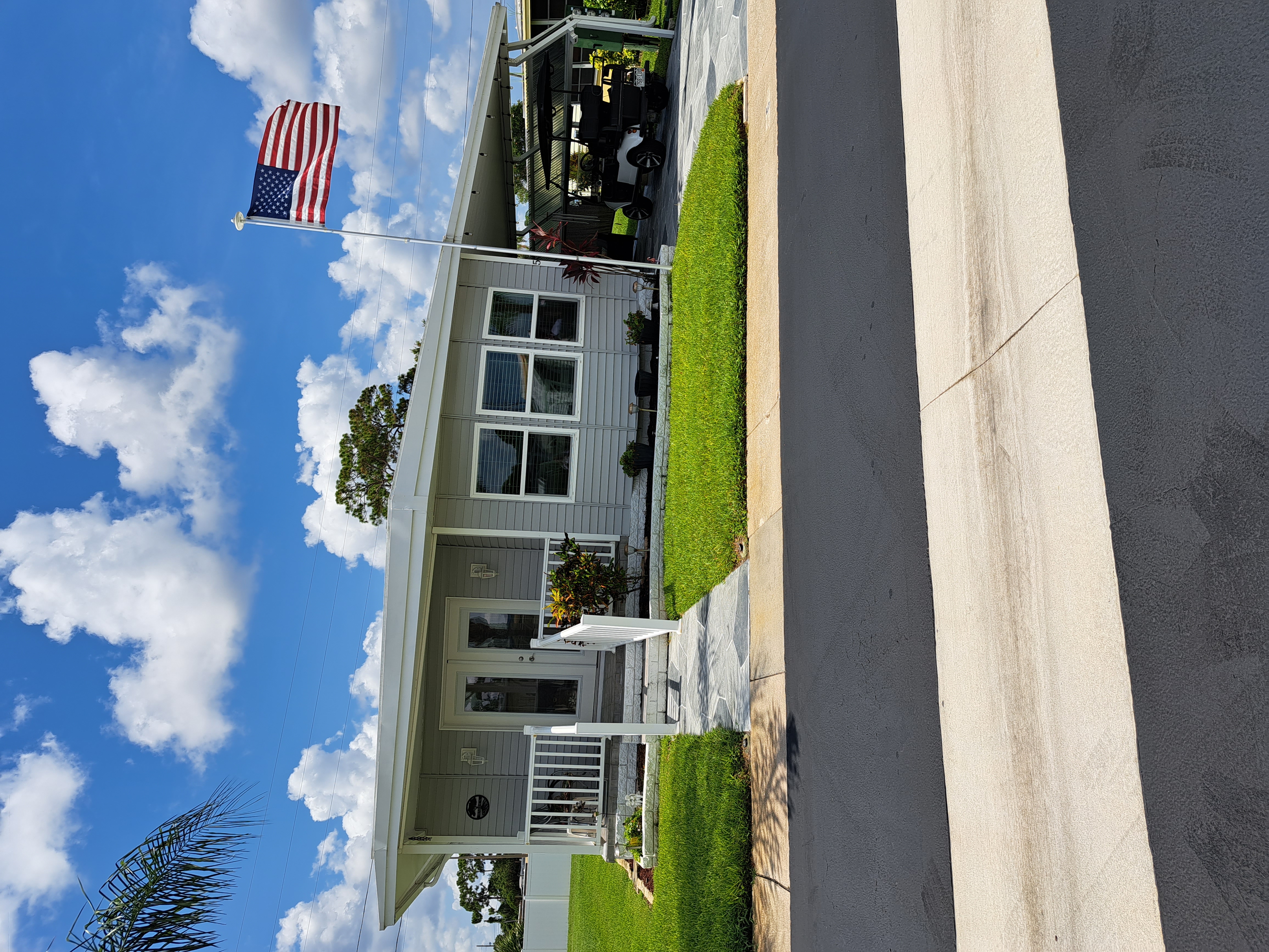 Tarpon Shores Park Office